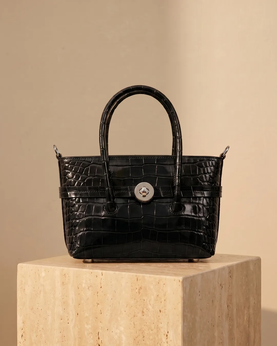 Salaria Structured Top-Handle Leather Satchel in Basalt — Hugo Caesar Tassi