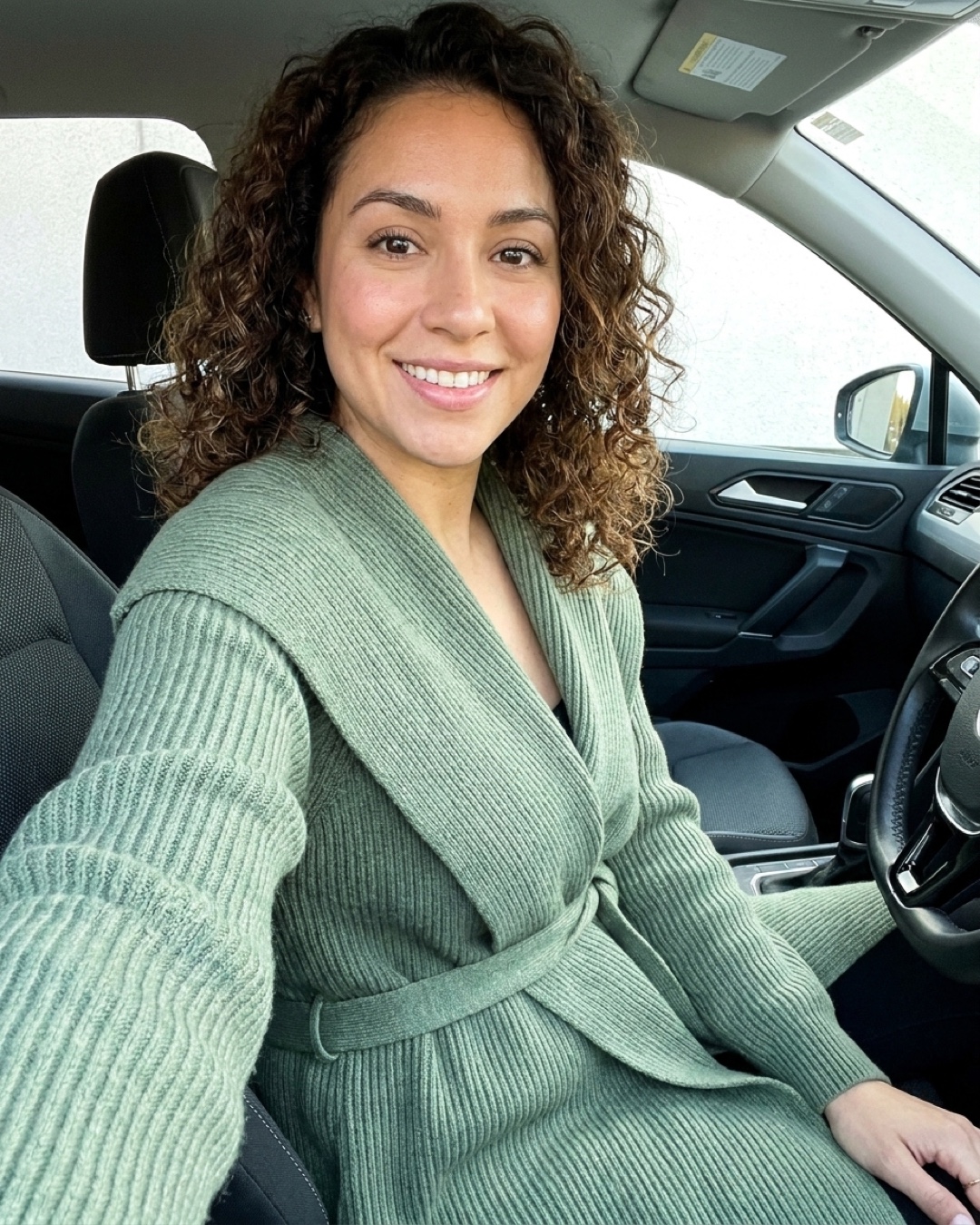 Customer selfie of the Hugo Caesar Tassi Agrippina in Verde Antico